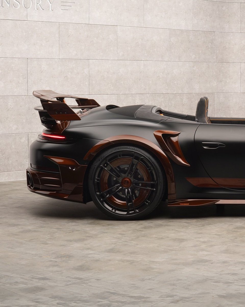 ZyroCar's tweet photo. Porsche 911 Turbo S Cabriolet (Mansory P9LM EVO 900) https://t.co/6AOO7198TP