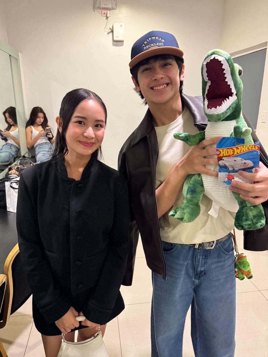 CapEathOfc's tweet photo. Capeath is not for the weak🫶
- Ang muling pagtatagpo🫣🥹

#CapEath https://t.co/MlufwCIDQc