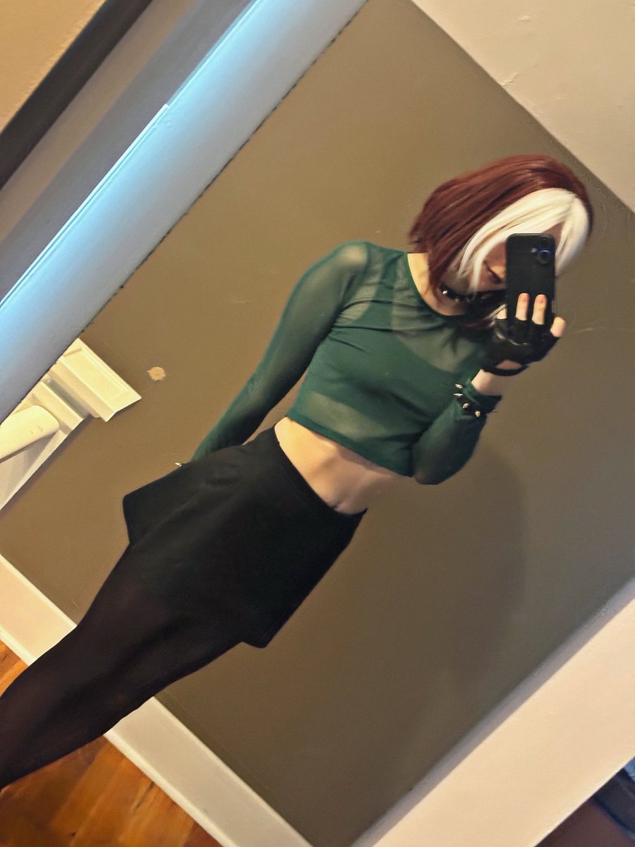 mutantposting's tweet photo. *yoinks your powers* 🖤 https://t.co/myq8V7rqbE