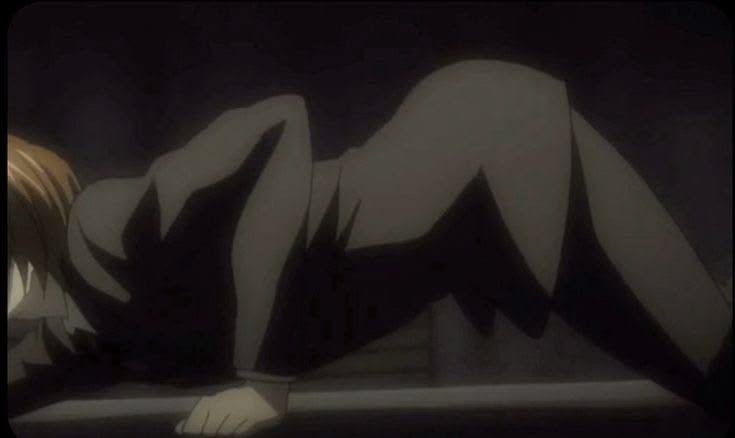 ukelightyagami's tweet photo. that arch👀 https://t.co/gUmq3l7ugM