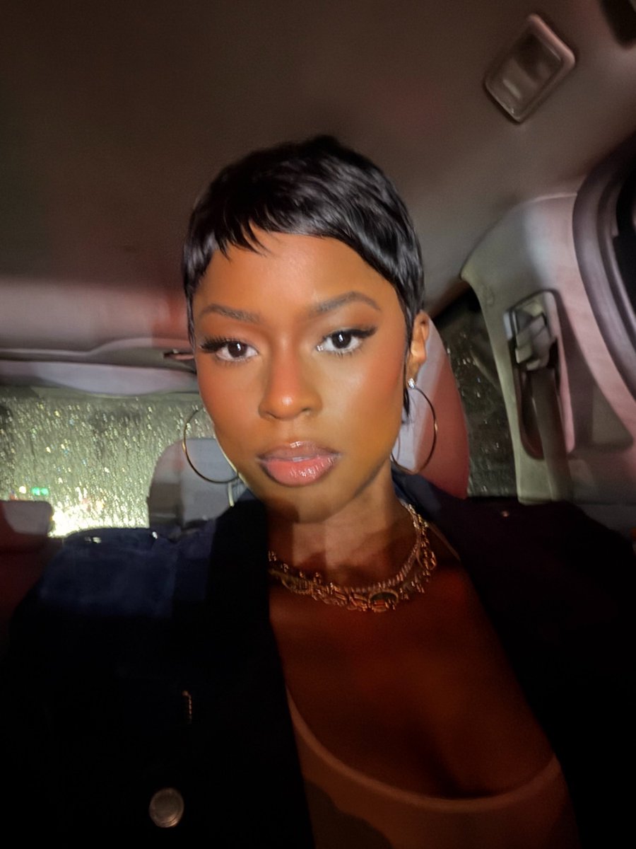 yoyoumadtall's tweet photo. 🧑🏾‍🩰 https://t.co/A3iRMvNa0J