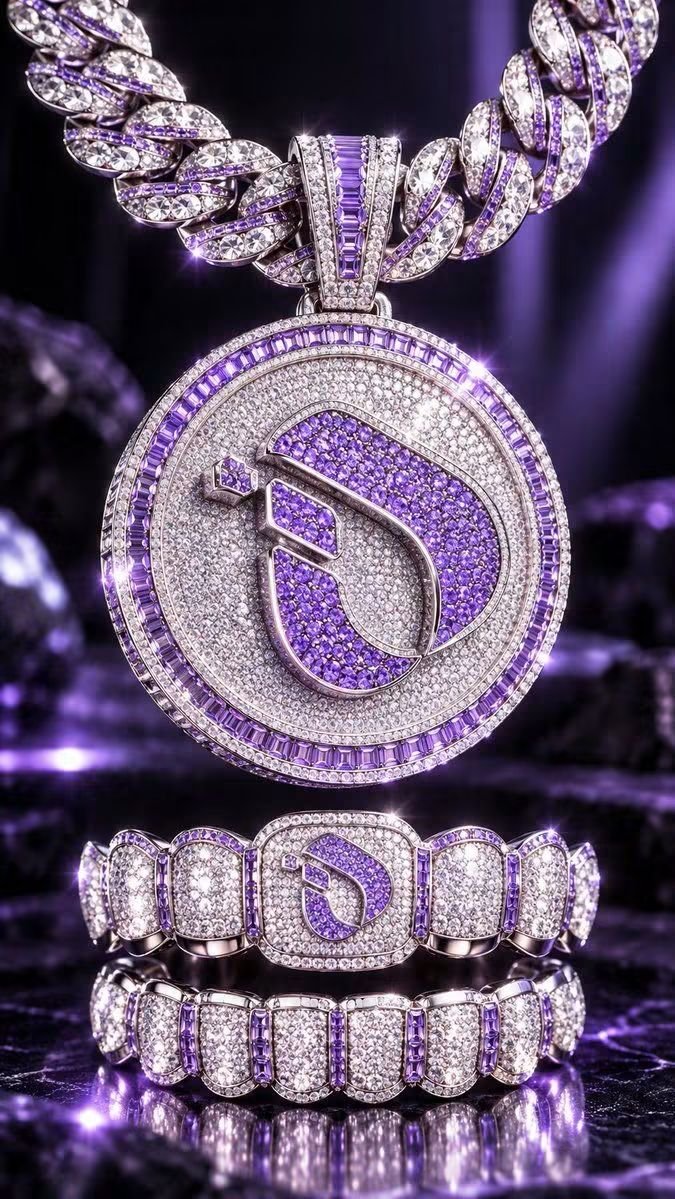 DAKSHAYAc3z's tweet photo. ✨ Bling bling. Luxurious. Bold.
InterLink style, made to stand out. 💜

#ITLX #ITLG #ITL https://t.co/G5yITAl840