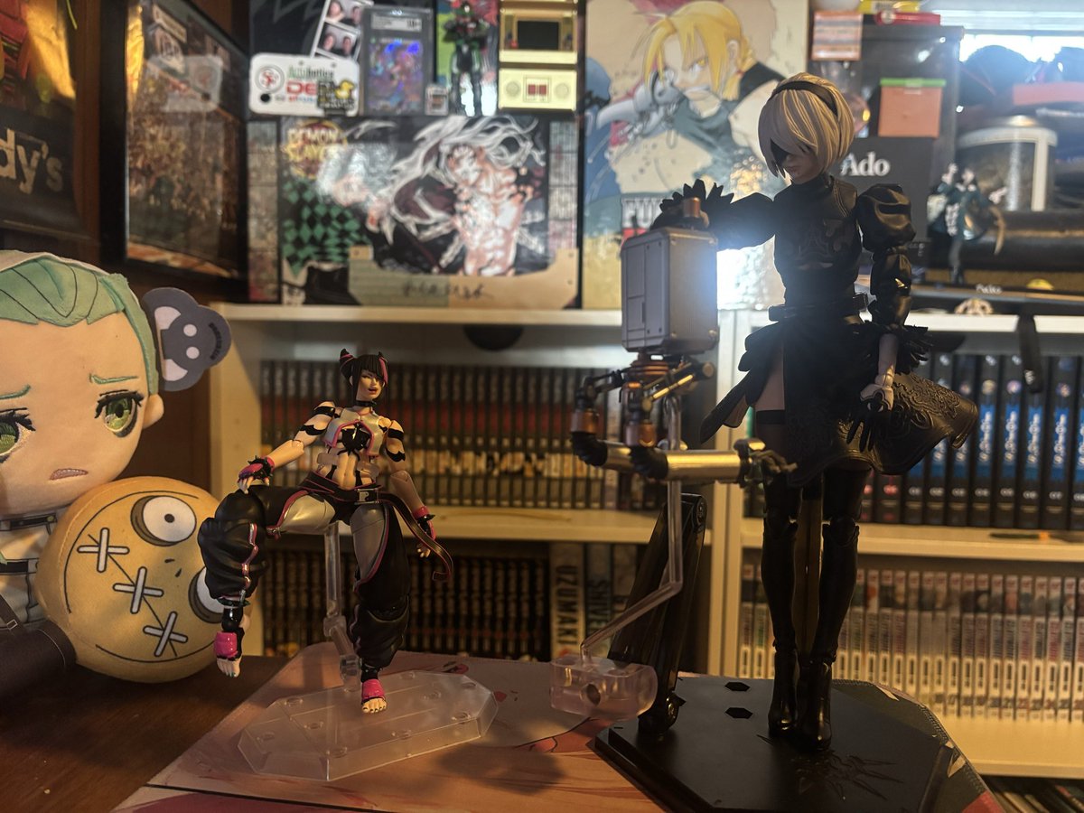JTherealgerman's tweet photo. I have changed the poses on my Juri and 2B. I just realized I had both of them hitting JoJo poses before :3. https://t.co/785QxOR34R