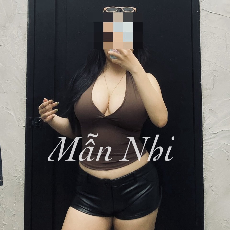 mannhi1896's tweet photo. Vứt sỉ diện mà làm bồn 
Nhi cũng k nghĩ dc có ngày cô giáo lại tẩy não làm đĩ … nhưng lựa chọn này sướng quá dăm quá @@ https://t.co/vjOskQTw25