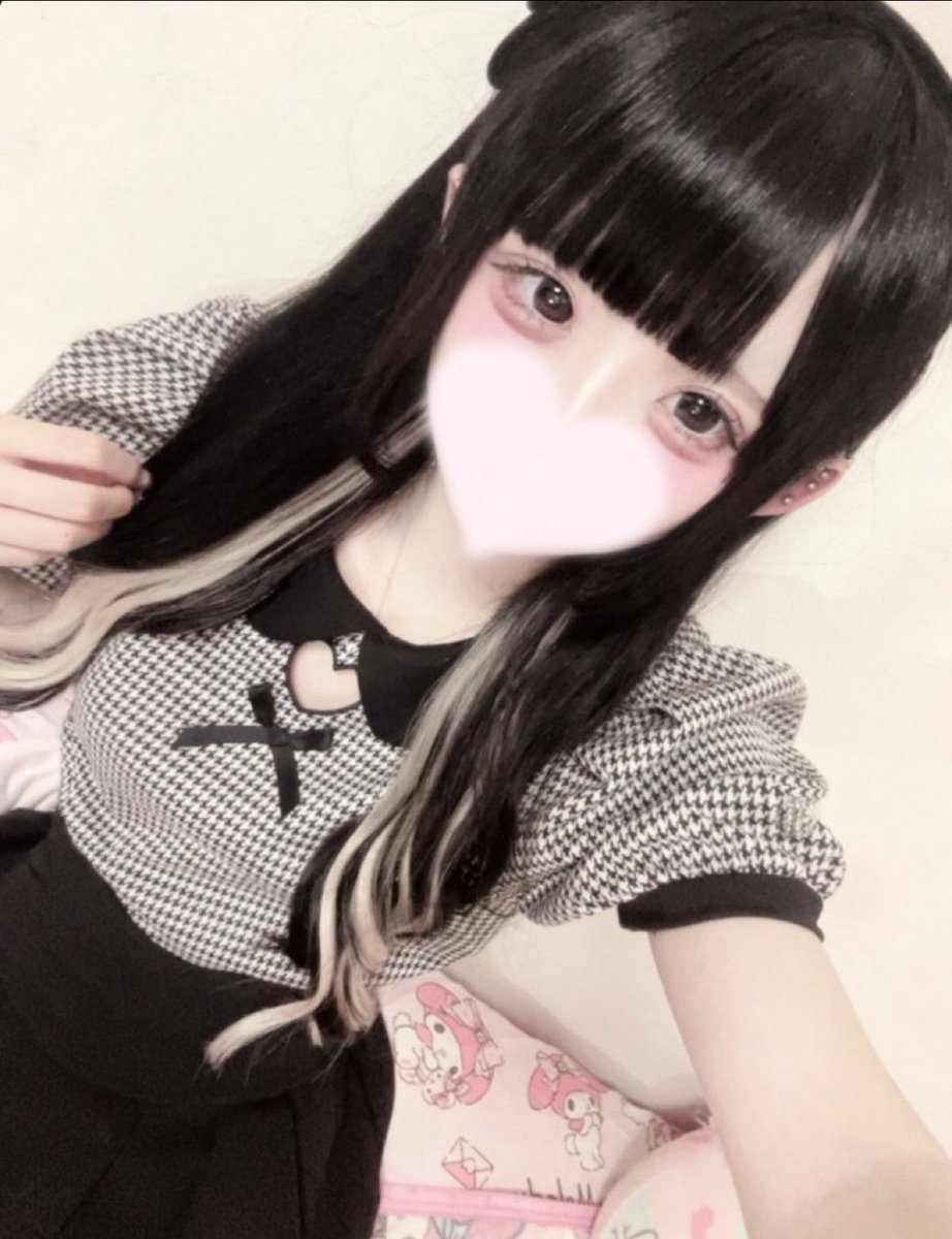 4vckzl's tweet photo. おなでんぼ、dmきて
#裏アカ女子 #見せ合い #おな電  #裏アカ男子と繋がりたい https://t.co/p98d0kzEKI
