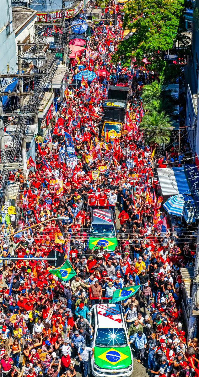 LulaOficial's tweet photo. Zona Leste de São Paulo neste sábado, 26. 

Ao lado de @geraldoalckmin, @Haddad_Fernando,  @simonetebetbr e @MarinaSilva.

O Brasil está pronto para mais!

📸 @ricardostuckert https://t.co/xwiTs6JPuL
