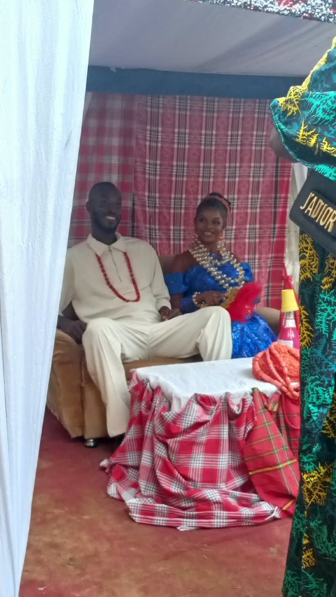 Thanks30bg's tweet photo. Officially a married man https://t.co/U0kiBYJtZy