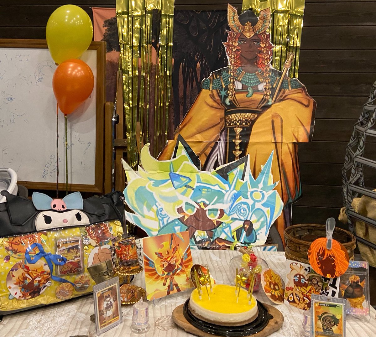starunecc's tweet photo. HAPPY 3RD ANNIVERSARY #GOLDENCHEESECOOKIE !!! WE ALL LOVE YOU🧡🧡🧡  (pls ignore how bad ts looks I could’ve done better ik😭😭💔💔) https://t.co/L2oIAyJO4Q