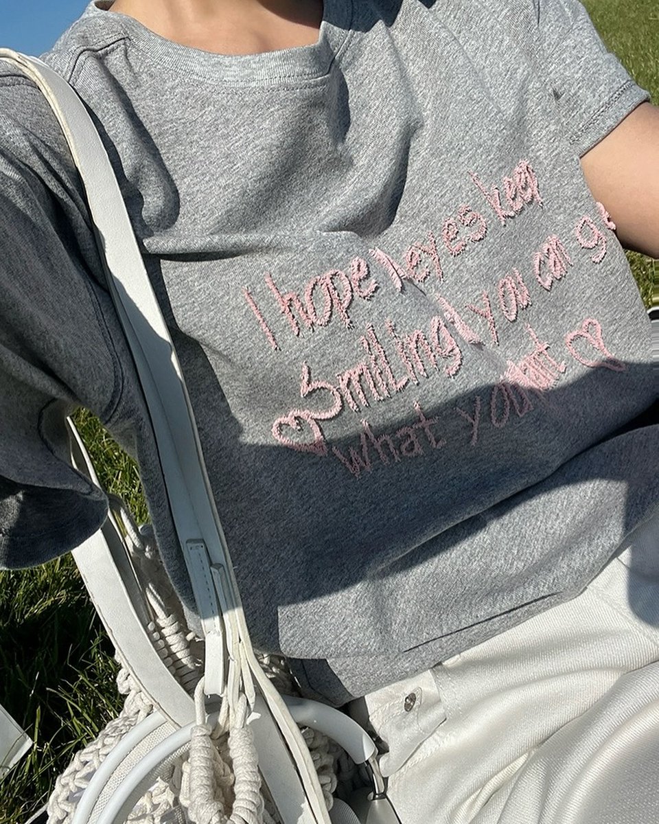 phrasesoftwogir's tweet photo. どんな困難な壁が立ちはだかっても、仲間がいれば乗り越えられる。ふとそんなことを考えた。 🚀🎉
TqcN https://t.co/mbR301gK8E