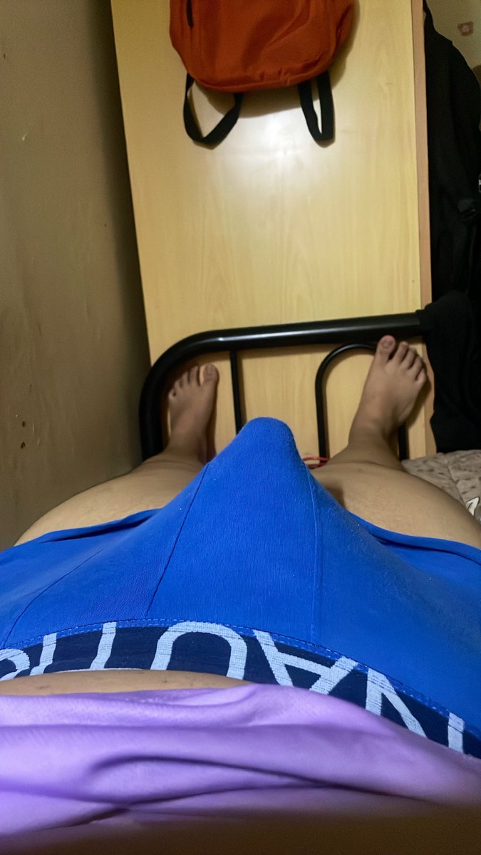 zack_chubbyB's tweet photo. Horny🥺🥺 https://t.co/aoMaJ80d2t
