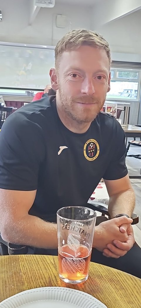 WASFootballClub's tweet photo. MEN’S 1ST TEAM RESULT | DERBY DAY WIN! ❤️🖤

What a day for the Allstars! We’re absolutely delighted to beat our local rivals! 

Old Wulfrunians 1–3 Wombourne Allstars

Lee Chilton ⚽️
Zach Holden ⚽️
Josh McKenzie ⚽️

Man of the Match: Our captain, Mike Perks 🍾
#mens1stteam https://t.co/g70obLInpu
