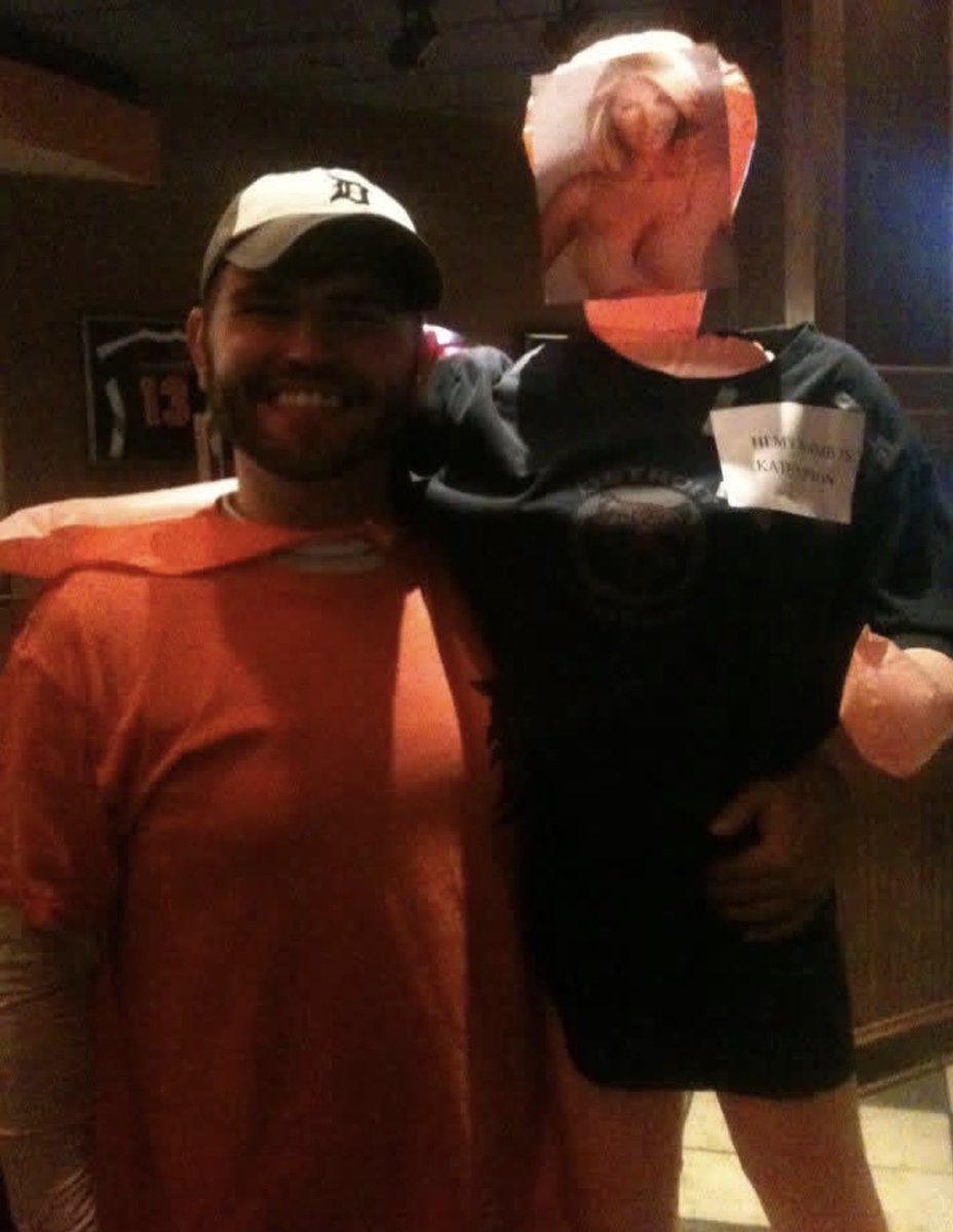 CWindecker's tweet photo. In honor of @JustinVerlander throwback to when I was him for Halloween. Kate Upton blow up doll included https://t.co/c2kggwucdM