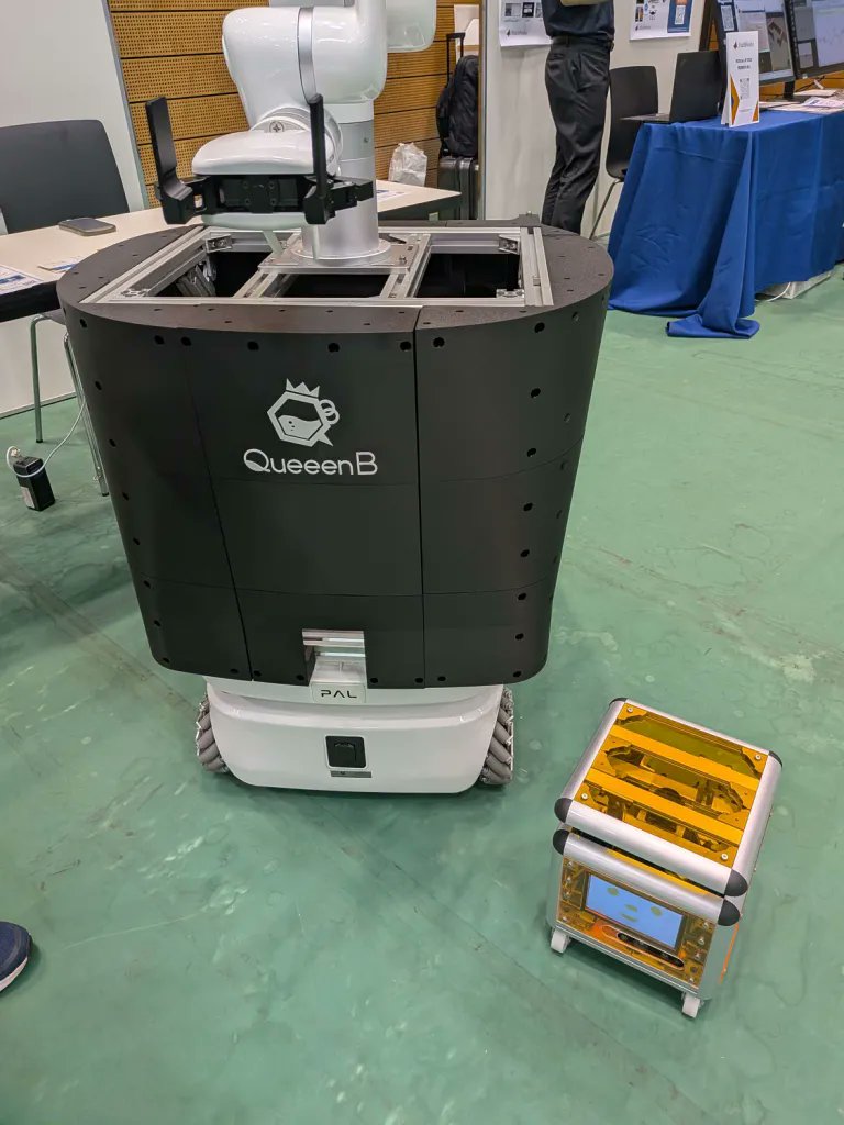 Cube_petit_2022's tweet photo. 遅ればせながら #ROSCONJP2026 の写真③📷
個性豊かなロボットたち、ちっちゃいものズのあつまり

#ROSCON #ROSCONJP #ROS2 #cube_petit https://t.co/1As1e6ZPou