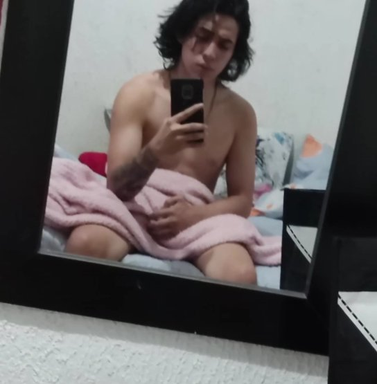 CristianDavidBS's tweet photo. @WestCOL Bro pero cuando me enviaste esta foto pidiendo lechita, de eso si no te acuerdas no? https://t.co/0r0zjlXkgm