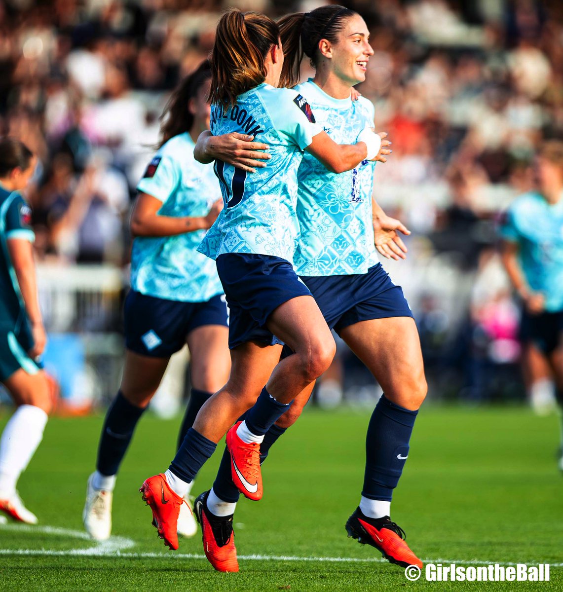 GirlsontheBall tweet picture