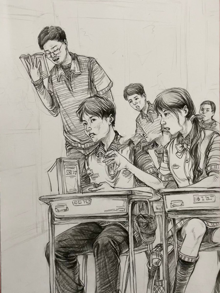 Velva6p9's tweet photo. En el examen parcial, el profesor me pidió que explicara "la similitud entre una hoja de papel y una amistad". Respondí: "Ambas se arrugan cuando te esfuerzas demasiado" — el profesor se rió y me dio 10/10. https://t.co/KpCboiOBWq