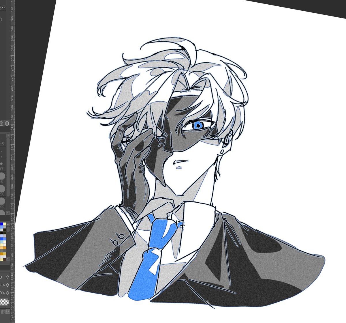 man__10000's tweet photo. 바이에른이순신 https://t.co/6B6KzpNZE2