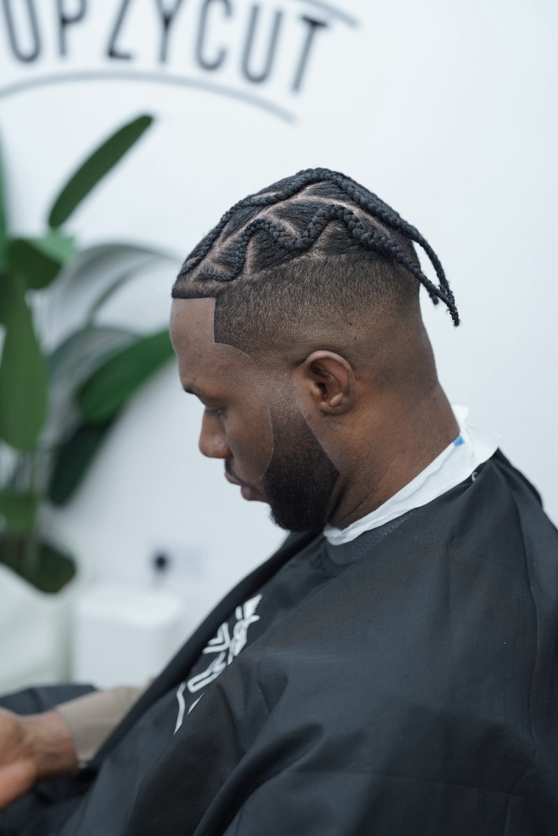 Topzycut's tweet photo. Fade and braid https://t.co/iQj33QxlZl