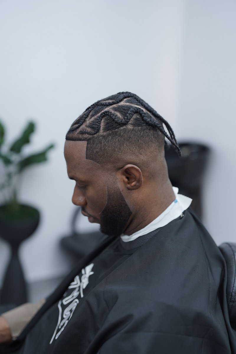 Topzycut's tweet photo. Fade and braid https://t.co/iQj33QxlZl