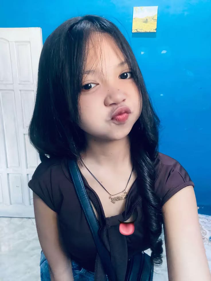 hanysrz's tweet photo. Original belum pernah di sentuh 

https://t.co/fmw3ZLA95a https://t.co/Ii8NjLDShR