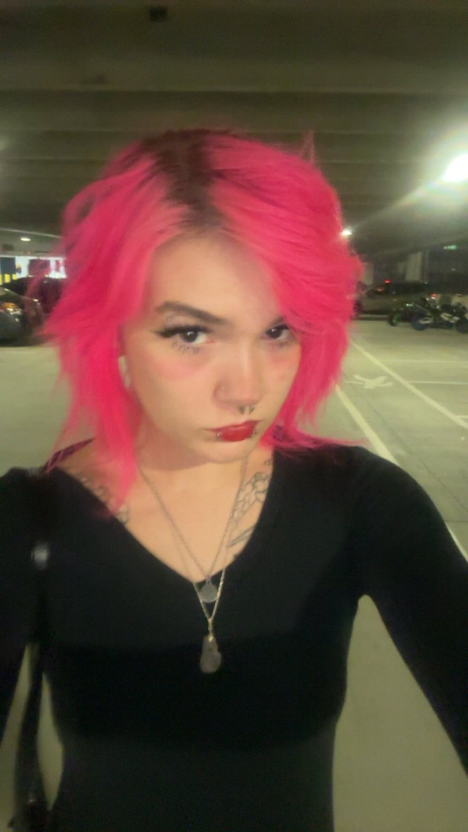 craezy666's tweet photo. u find me feral and alone in a parking garage wyd https://t.co/chrZn58u4c