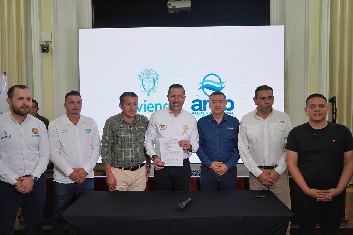 soyjaimeandres's tweet photo. Santander merece soluciones. Se acabó el abandono. 

Impulsaremos junto a la @GobdeSantander la PTAR Río de Oro para garantizar el saneamiento básico de más de 1 millón de personas en el departamento. 

El Gobierno del presidente @ABDELAESPRIELLA destrabará el proyecto de agua potable permanente para Lebrija y Girón y pondrá fin a 9 años de espera.