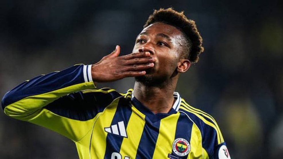 cemkarakecili's tweet photo. Mert Günok sakatlanmasa Ederson u yiyecekti

Jayden sakatlanmasa Brown ı yiyecekti

Seyirci olmasa Asensio yu yiyecekti

En iyi adamım dediği Talisca yı yem etti

Sıddıki yi tv de çöpledi rekor fiyatla sattık

Şimdi de evlatları Kerem ve İrfan için bu çocuğu yemeye çalışıyor 

Adam tam bir looser.

Yedirmeyeceğiz
Derhal istifa İsmail Kartal