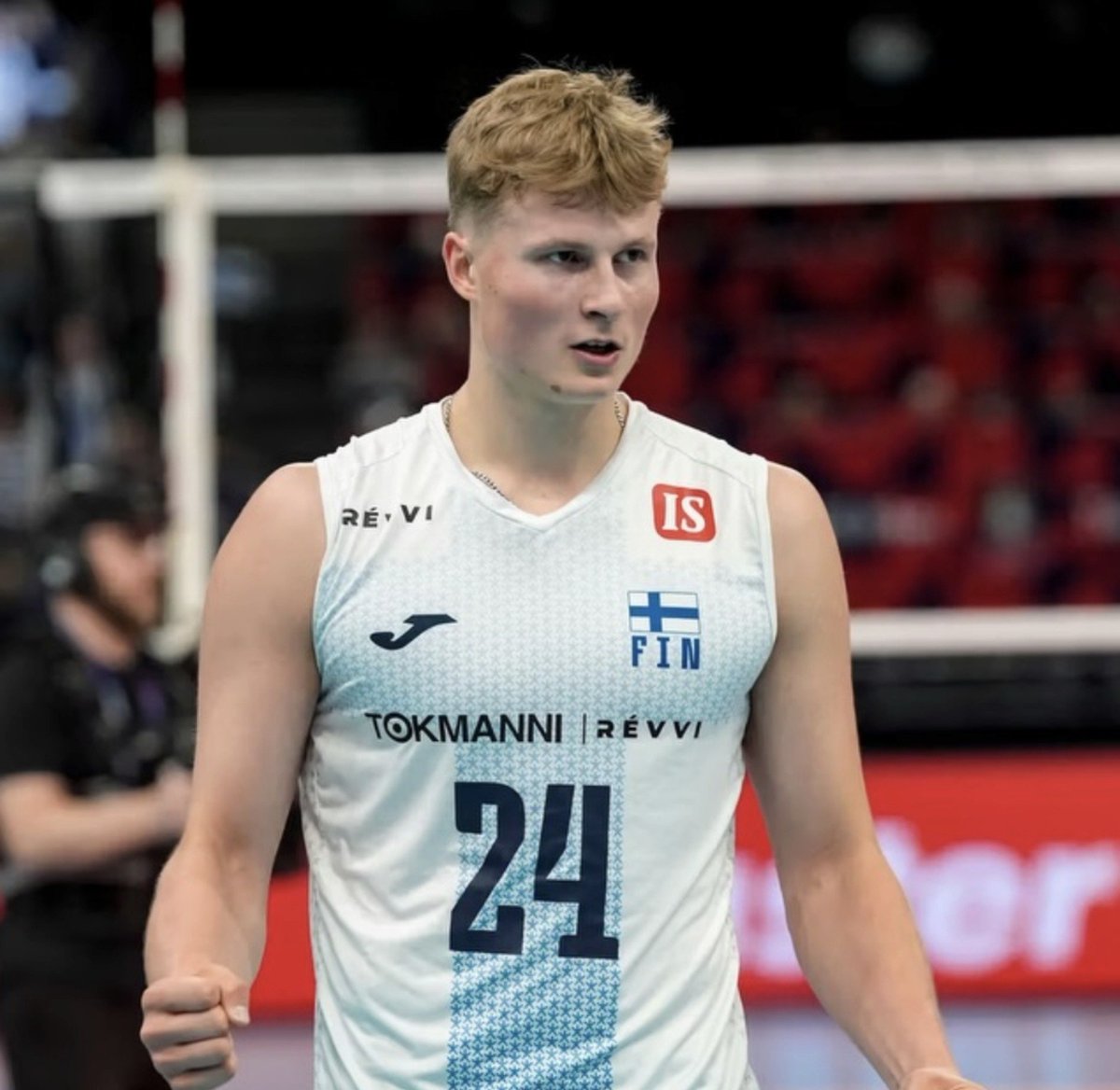 Jakub110Jakub's tweet photo. ❗️ 🇫🇮 NOOA MARTTILA  🆚️
REPREZENTACJA SŁOWENII 🇸🇮 (3:0):

▪️ 1️⃣9️⃣ PKT
▪️ +15
▪️ 56% pozytywnego przyjęcia 
▪️ 54% skuteczności w ataku (15/28)
▪️ 48% efektywności w ataku 
▪️ 4 punktowe bloki 
▪️ 6 zanotowanych obron 

21-LETNI BOHATER! 🇫🇮

Foto: CEV
#EuroVolleyM2026 https://t.co/hYFZKJAZnt