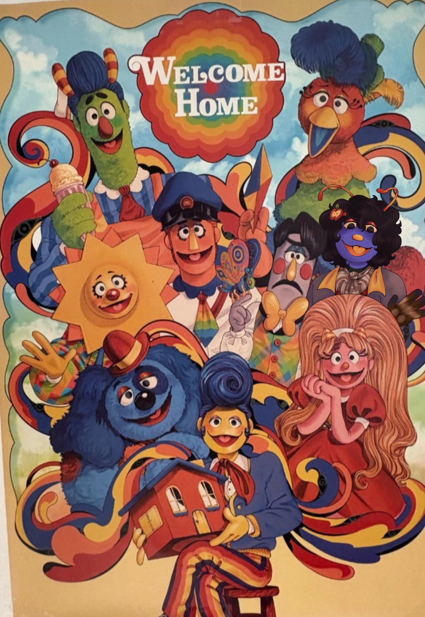 misterjack56's tweet photo. Just your neirghbors :0)
#welcomehome #whtwt #art https://t.co/SfPChCjEnr