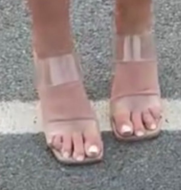 thetrueshelby's tweet photo. A Christian fundie NepoGov wearing clear stripper heels every damn day is fucking hilarious. https://t.co/nvUkX7BJEj