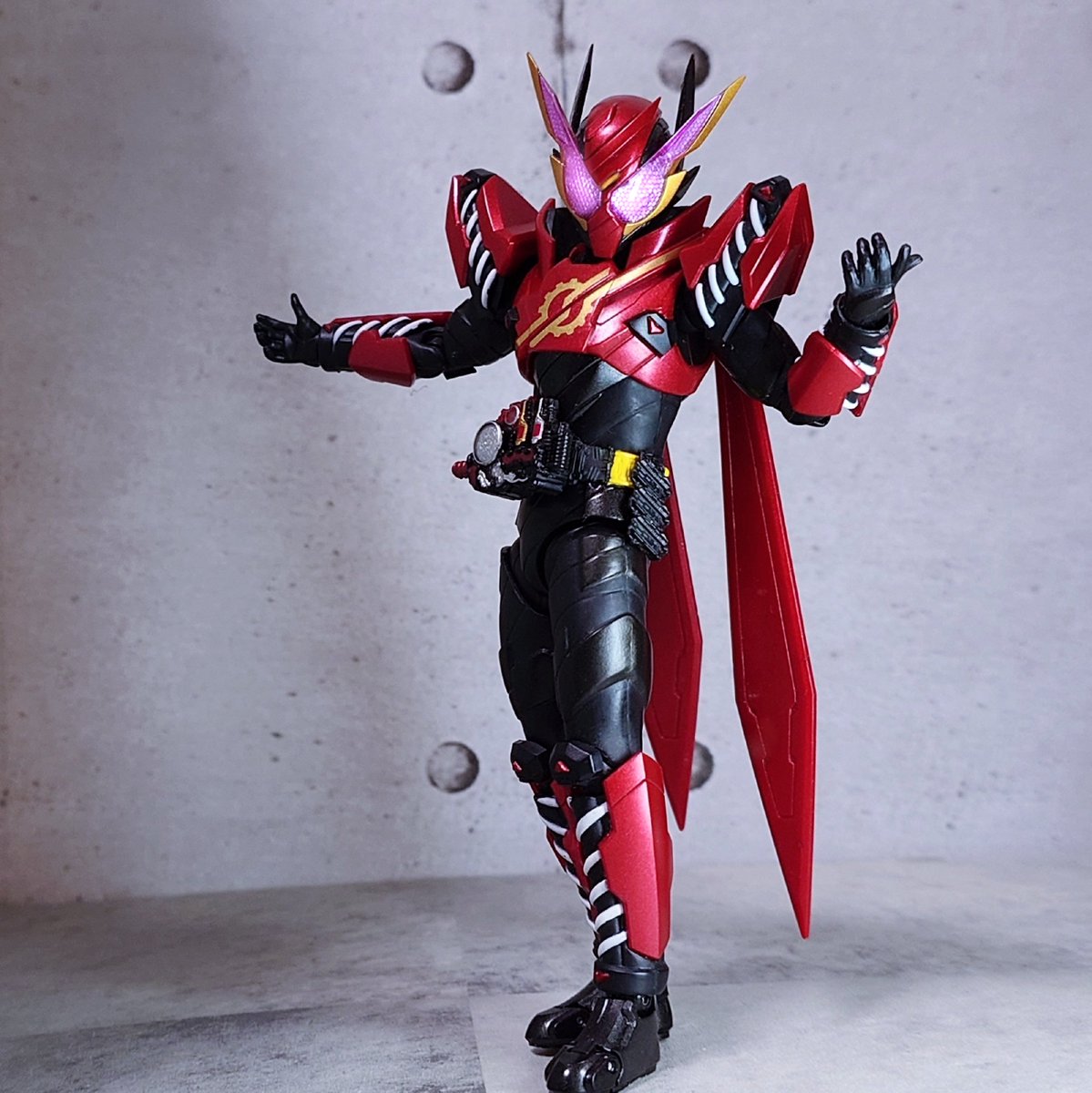 kM98vPCzAU95068's tweet photo. #ライダーフォトグラ杯
#干支ライダー部門
「創る、形成するって意味のビルドだ。以後、お見知りおきを…」 https://t.co/jufzys4Bhk