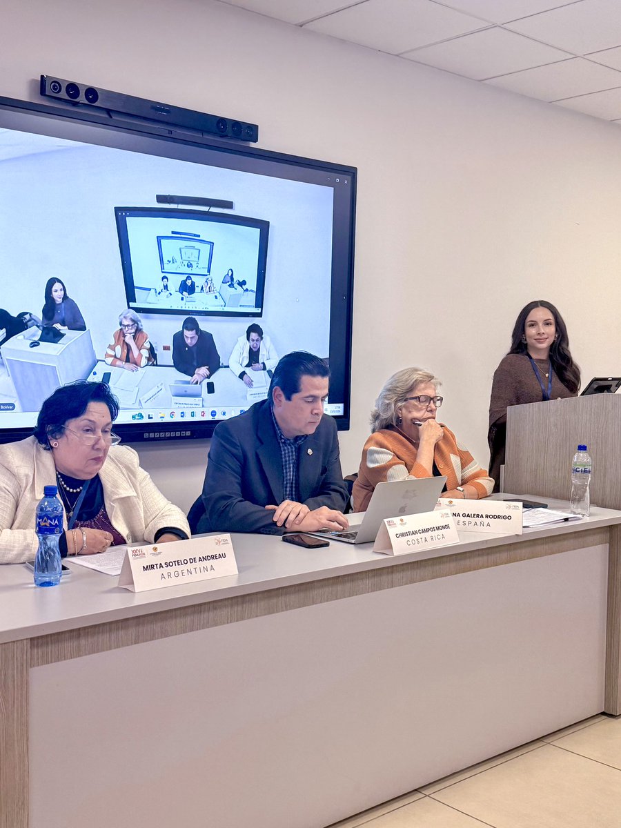 derechos_ec's tweet photo. XXV Congreso Iberoamericano de Derecho Administrativo - #FIDA2026:

⚖️ 25 de septiembre de 2026: Nuestra socia fundadora, @antonellasgb, estuvo presente en el último día del Congreso organizado por la @uasbecuador y el FIDA. https://t.co/otXTrfQNs4