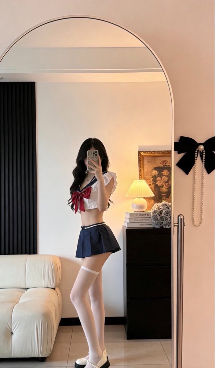 victoria47pg6's tweet photo. 新鲜出炉！

有人要锐评我的福吗？

1：看福    2：看🐻

Luo照  实况！！,看了别说黑就行…… https://t.co/fbzjNOoxLe