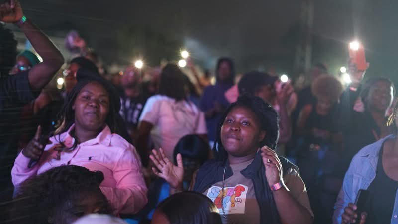 eargroundtv's tweet photo. Kana usiri ku Alexsports Club , Uripi nhai?
#dropyourlocation📍 #LegendNight https://t.co/8kBaAeYOYB