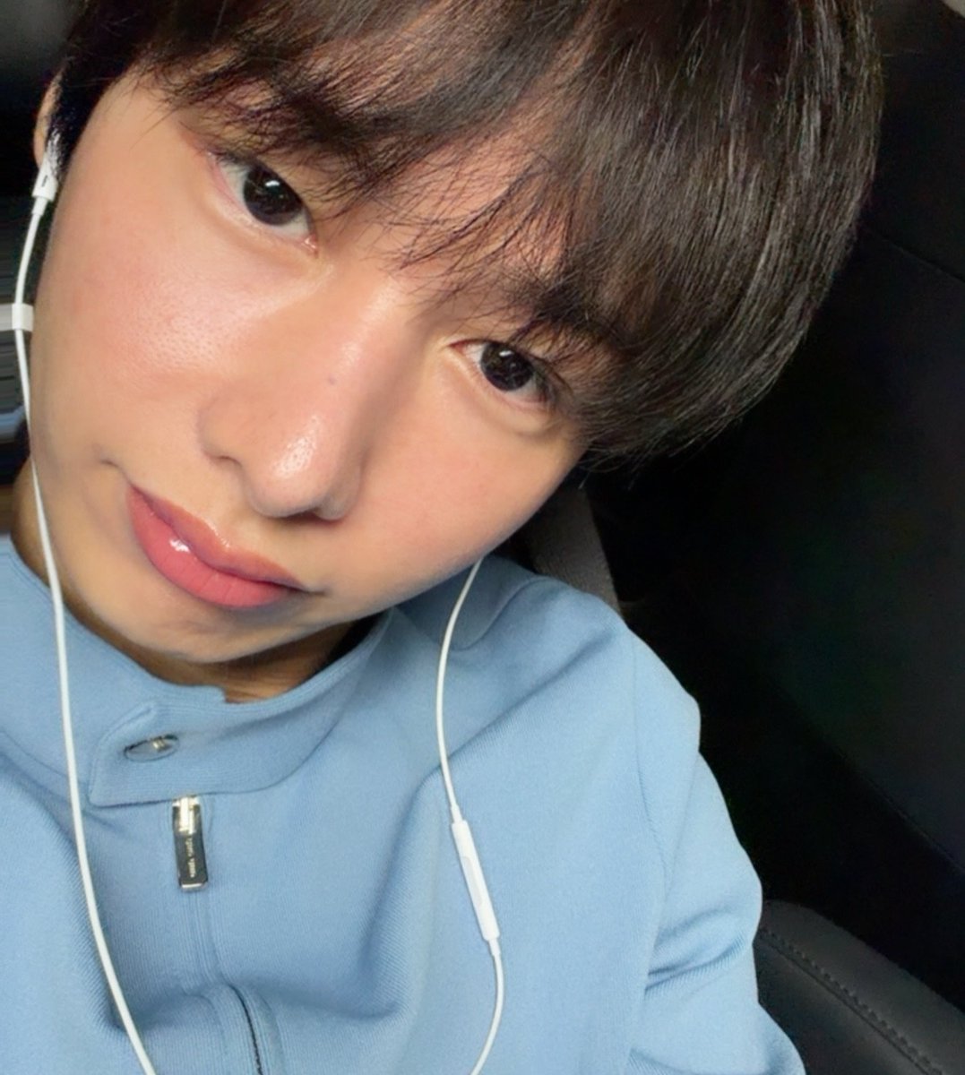 picsatthaphan's tweet photo. #กันอรรถพันธ์ #GunAtthaphan https://t.co/7rAsT0iMGt