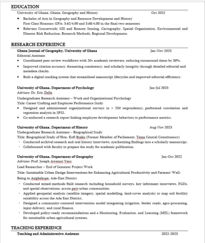 DavChukwuemeka's tweet photo. Never take for granted the impact of FORMATING in your academic CV. 

This academic CV has the same headlines and bullet points but DO YOU NOTICE ANY DIFFERENCE?

Before                                After https://t.co/AtSI8IPRlb