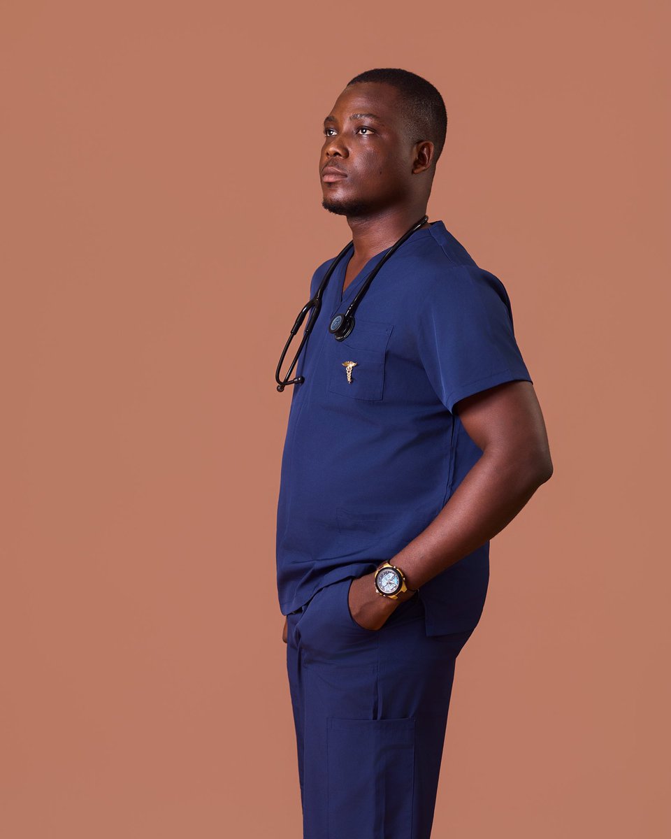 thebigggestmike's tweet photo. Six years done and dusted 

Folks, your doctor 🫴

Dr. (Med) Michael Etornam Coffie https://t.co/C2TX0Mq7Du