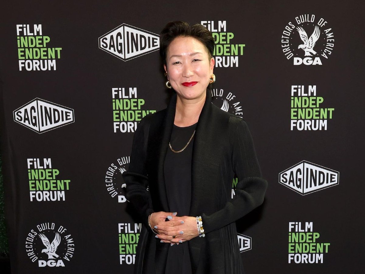 filmindependent's tweet photo. HIKARI kicked off #FiForum26 with an inspiring convo with producer Ron Najor on her journey from Film Independent's Labs to writing and directing features (‘37 Seconds’, ‘Rental Family’) and television series. ✨ So thrillled to bring these 2016 Screenwriting Lab #FiFellows back together!
📸: Kevin Winter/Getty Images