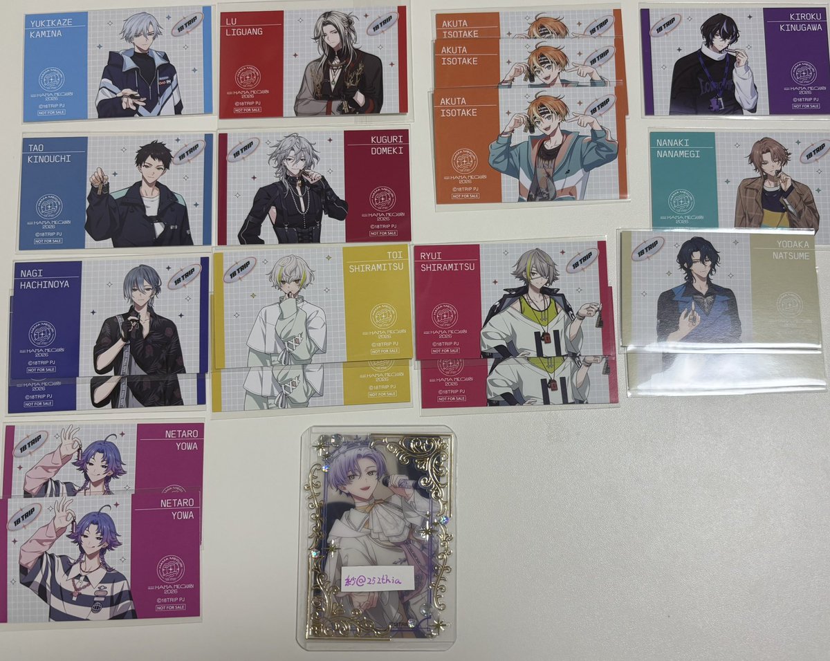 252thia's tweet photo. 【交換】18trip エイトリ 有楽町 二周年展示会 ハマメグリ　特典

譲：練牙、雪風、礼光、あく太、季肋、七基、宗氏、潮、幾成、太緒、潜、凪、琉衣、糖衣、夜鷹、子タろ、描き下ろし琉衣
求:画像3枚目参照

ハマメグリ手渡しor郵送◎
お気軽にお声掛けください🙇‍♀️ https://t.co/kY1BJNYJRn