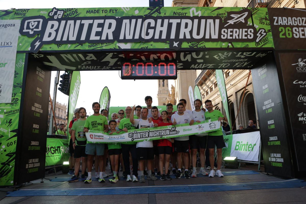 BinterNightRun's tweet photo. 👟🏃🏻‍➡️🏃🏻‍♀️‍➡️✈️ Arranca la Binter NightRun Zaragoza by Heraldo con la salida de la distancia Milla Verde Familiar

...
#BinterNightRun #binter #heraldo #zaragoza #carreranocturna https://t.co/bw3lOUNOhR