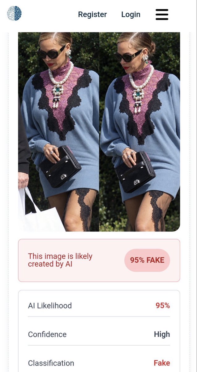angelmat0568's tweet photo. @Barbxbarbie1 @beyzhive I mean use the real one cus this is the fake one https://t.co/Az0L5X3UPc