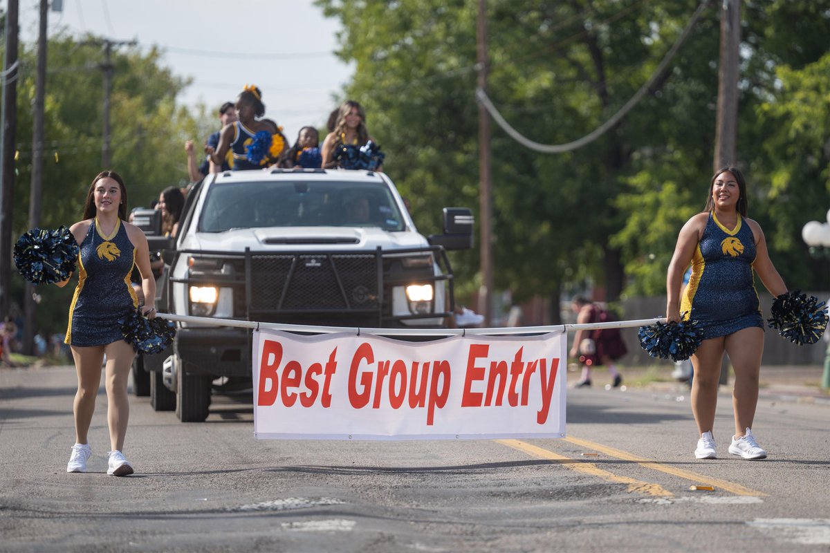 Lion_Athletics's tweet photo. Hit the streets of Commerce for the Bois D’Arc Bash Parade

Brought home the Best Group Entry award for the third straight year! 🏆 #HailET 

Special thanks to 10-2-4 Ranch, Northeast Texas Farmers Co-Op, and the College of Agriculture and Natural Sciences for their support! https://t.co/ODq6x8LPOP