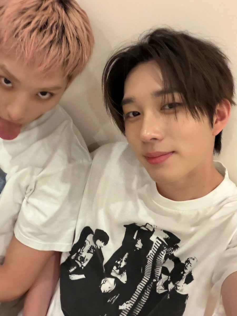 Carasuma1209's tweet photo. 귀여워🥹 https://t.co/Fc46hB835n
