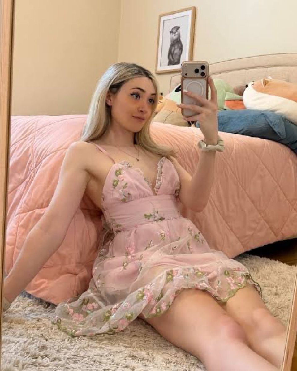 Bella_trans56's tweet photo. Trans joy is catching yourself in the mirror and thinking, “wait… I actually look like me today.” Honestly, that’s the good stuff. #trans #transgender https://t.co/EnR9Azo2Xo