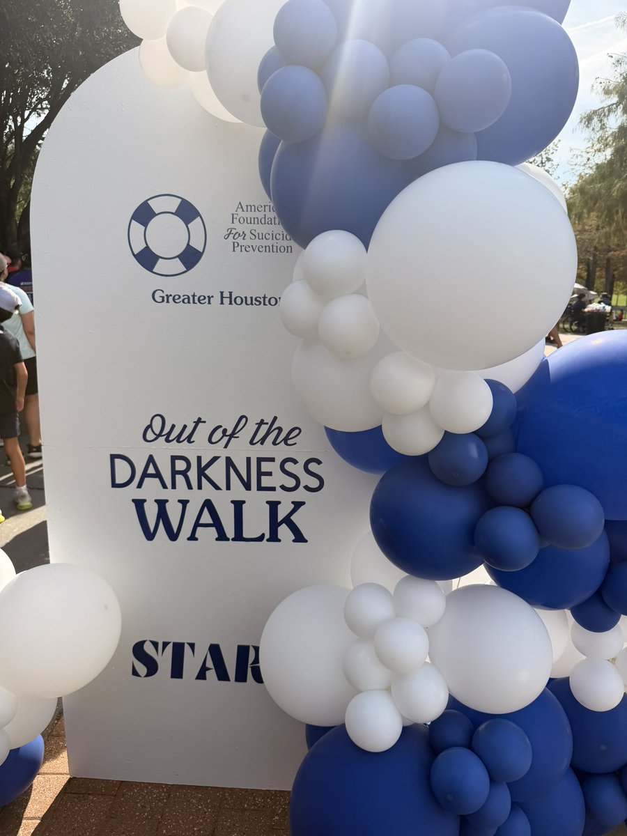 AEScounselor's tweet photo. Today, I had the honor of participating in the Greater Houston Walk to Prevent Suicide. Together we can bring awareness and break stigma. Hope is never lost. Be a light. @SpringISD_GCMH @SpringISD @AndersonGators @khristinashogan @SpringISD_FACE @NitaC1908 https://t.co/2spvoa6Sg6