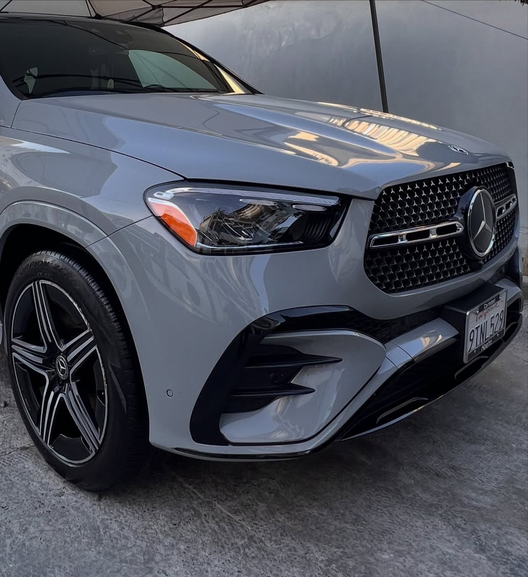 YvoneStrin9k's tweet photo. MERCEDES AMG | FULL DETAIL

Paint wash, decontamination, 2-in-1 polishing, 3-month carnauba wax protection, and complete interior detailing with leather conditioning. Your car should not only look clean—it should be protected. Home service available. https://t.co/kXZl84jrjv