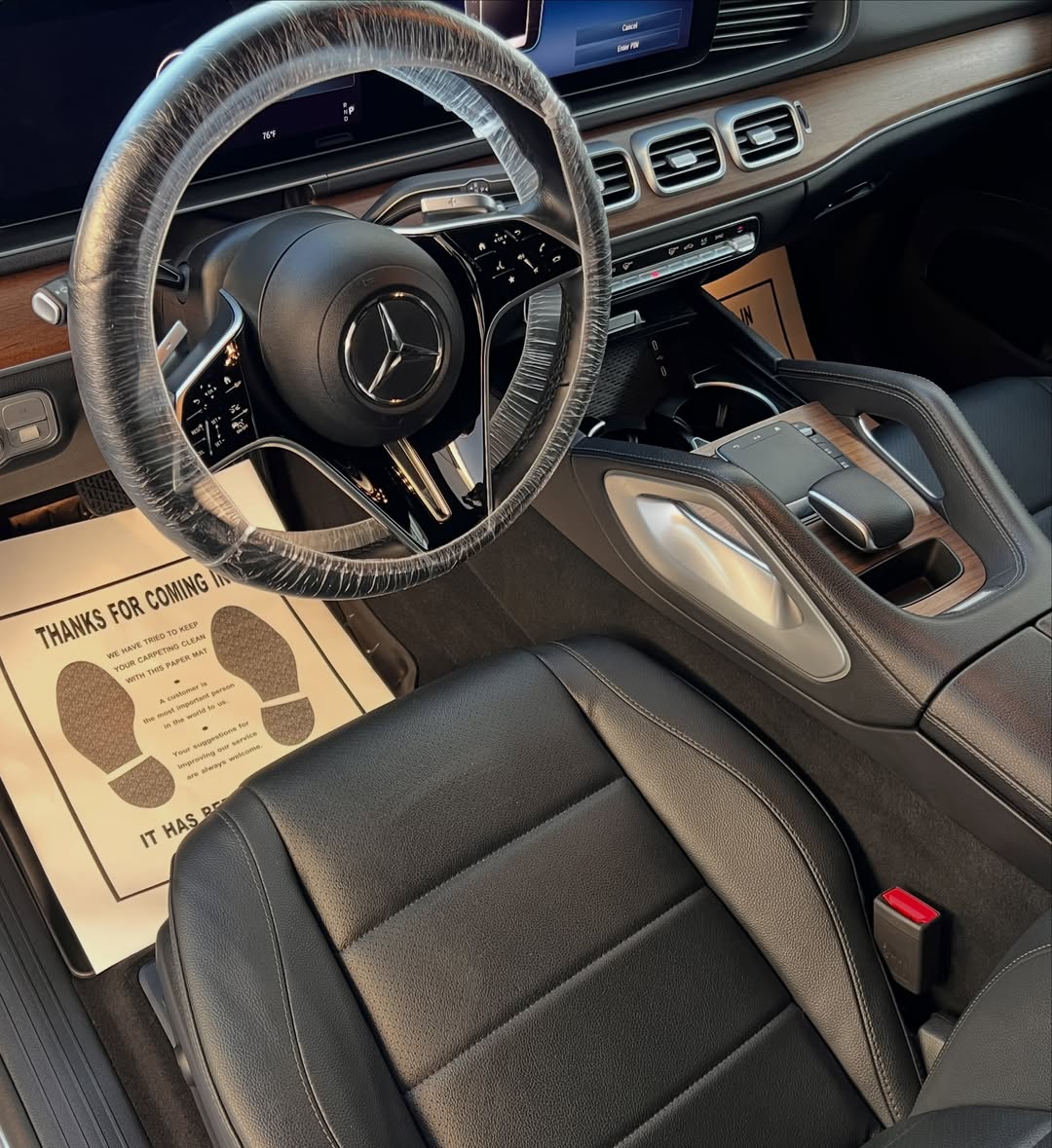 YvoneStrin9k's tweet photo. MERCEDES AMG | FULL DETAIL

Paint wash, decontamination, 2-in-1 polishing, 3-month carnauba wax protection, and complete interior detailing with leather conditioning. Your car should not only look clean—it should be protected. Home service available. https://t.co/kXZl84jrjv