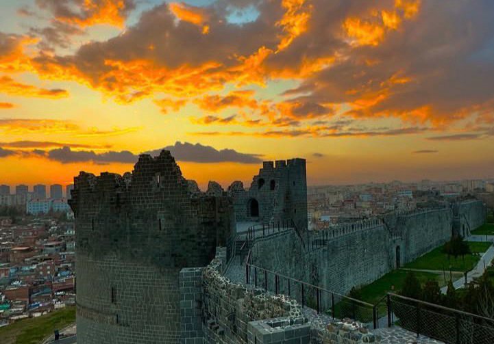 Filistin_21's tweet photo. 📍Diyarbakır https://t.co/FNWbfgrhko