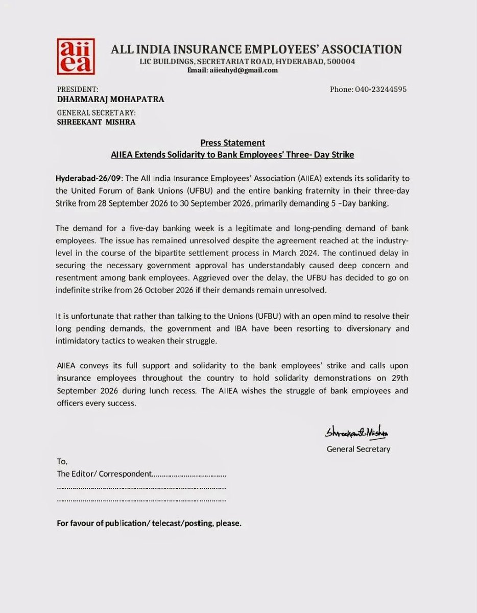 SBIOAKC's tweet photo. 🤝 SOLIDARITY GROWS STRONGER — INSURANCE EMPLOYEES STAND WITH BANKERS

The All India Insurance Employees’ Association (AIIEA) extends its strong solidarity with the UFBU and the entire banking fraternity in the three-day strike from 28th to 30th September 2026.

The AIIEA has also called upon insurance employees across the country to hold solidarity demonstrations on 29th September during lunch recess.

🤝 From banking to insurance, workers stand together.
✊ One struggle. One collective voice.

Long Live Workers’ Unity 

#AIIEA #UFBU #BankStrike #Solidarity #WorkersUnity #FiveDayBanking #BankEmployees #AIBOC