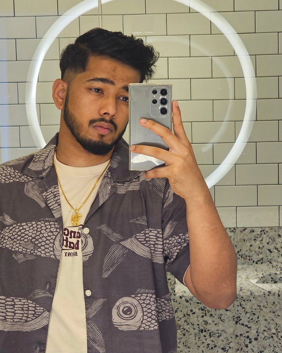 txnexus7's tweet photo. Scout OP survived his first major eviction test in Bigg Boss
Now he is getting deeper into the game with every episode

BB AUDIENCE MANGE SCOUT OP

#ScoutOP https://t.co/9qey4NeVpL